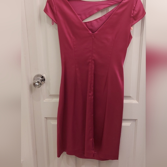 Kay Unger New York cocktail dress in bright fuscia pink satin, size 8 - Picture 3 of 7
